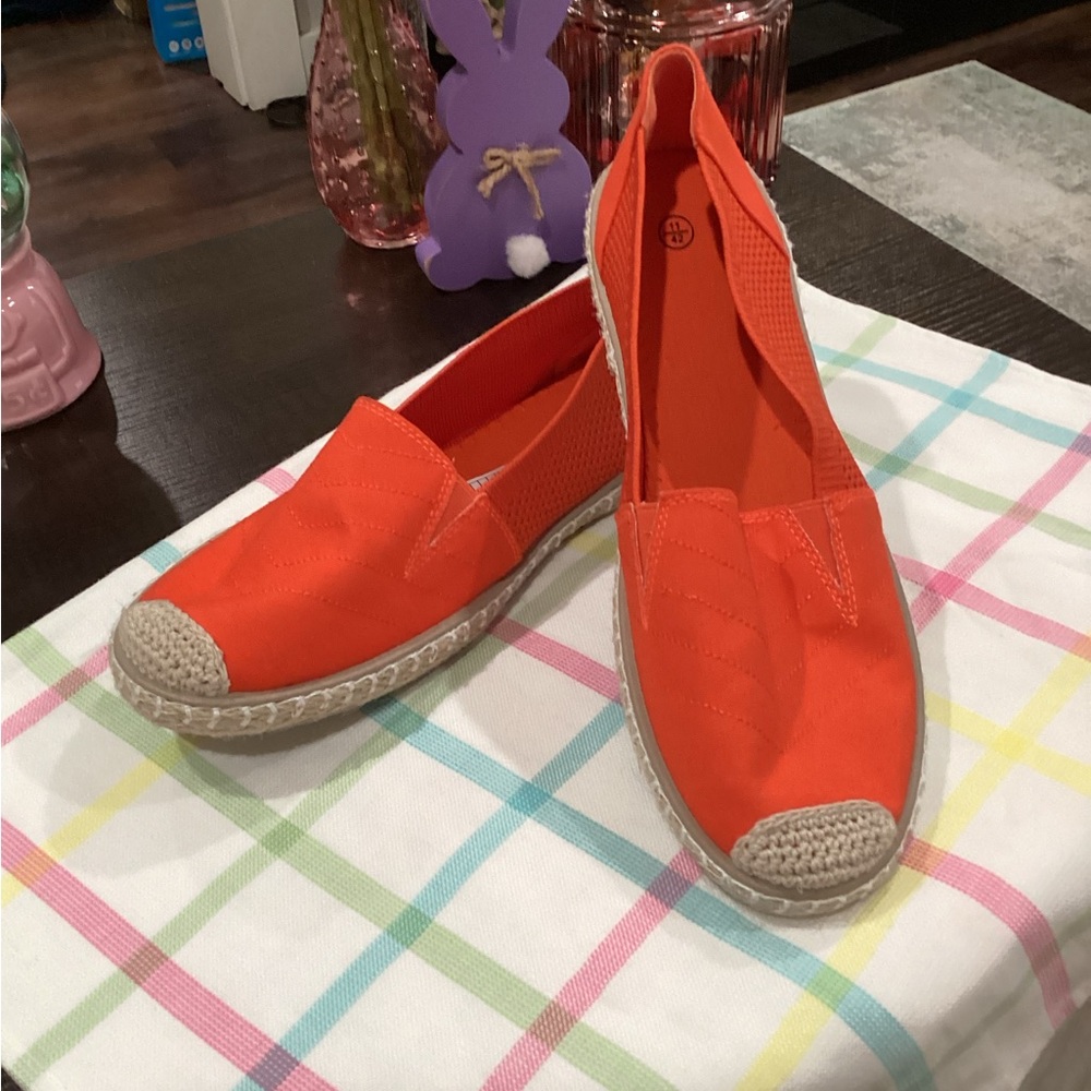 NWOT - Orange Espadrille - Cute Shoes - Never Worn - Sz 11!!! - Picture 12 of 12